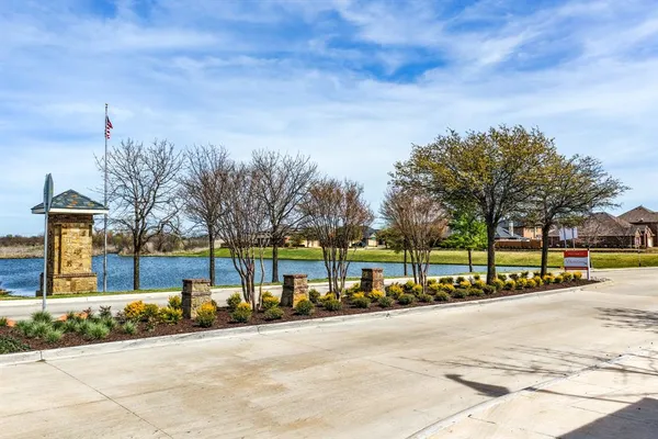 a view of a swimming pool and lake view