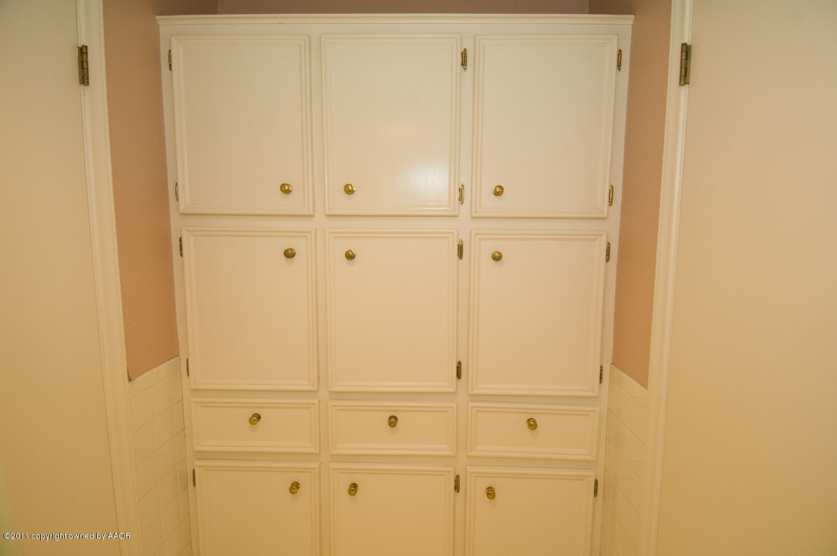 14 Nottingham Road Amarillo, TX 79124 - Photo 27 of 41 bathroom 2