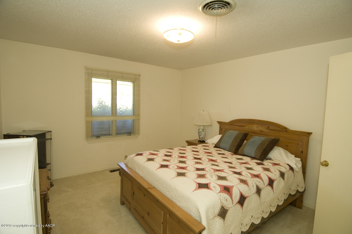 14 Nottingham Road Amarillo, TX 79124 - Photo 29 of 41 bedroom 3
