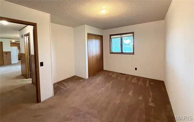 $274,000 | 400 Main Street, Novelty, MO 63460