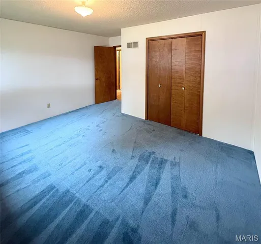 $274,000 | 400 Main Street, Novelty, MO 63460