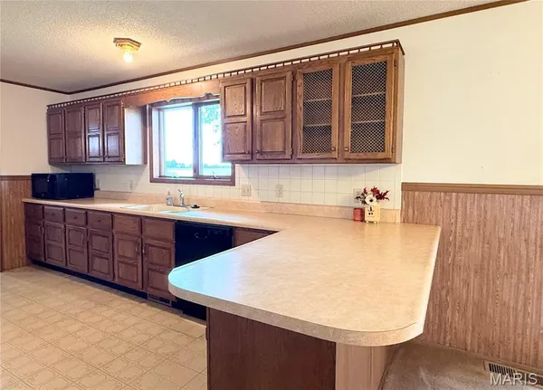$268,000 | 400 Main Street, Novelty, MO 63460