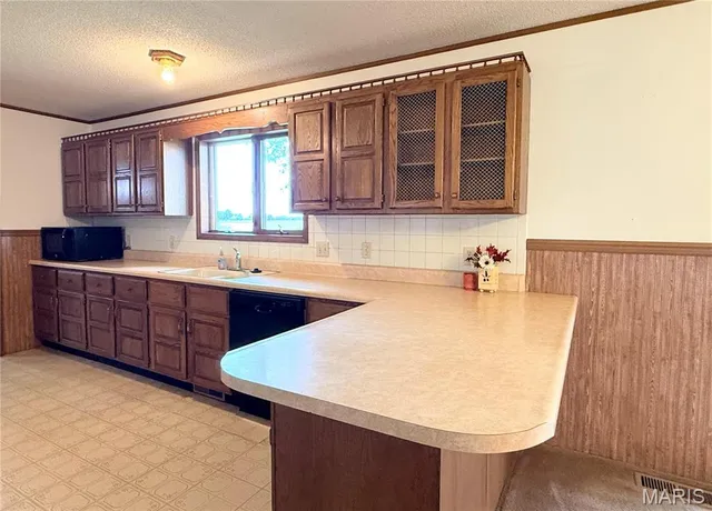 $274,000 | 400 Main Street, Novelty, MO 63460