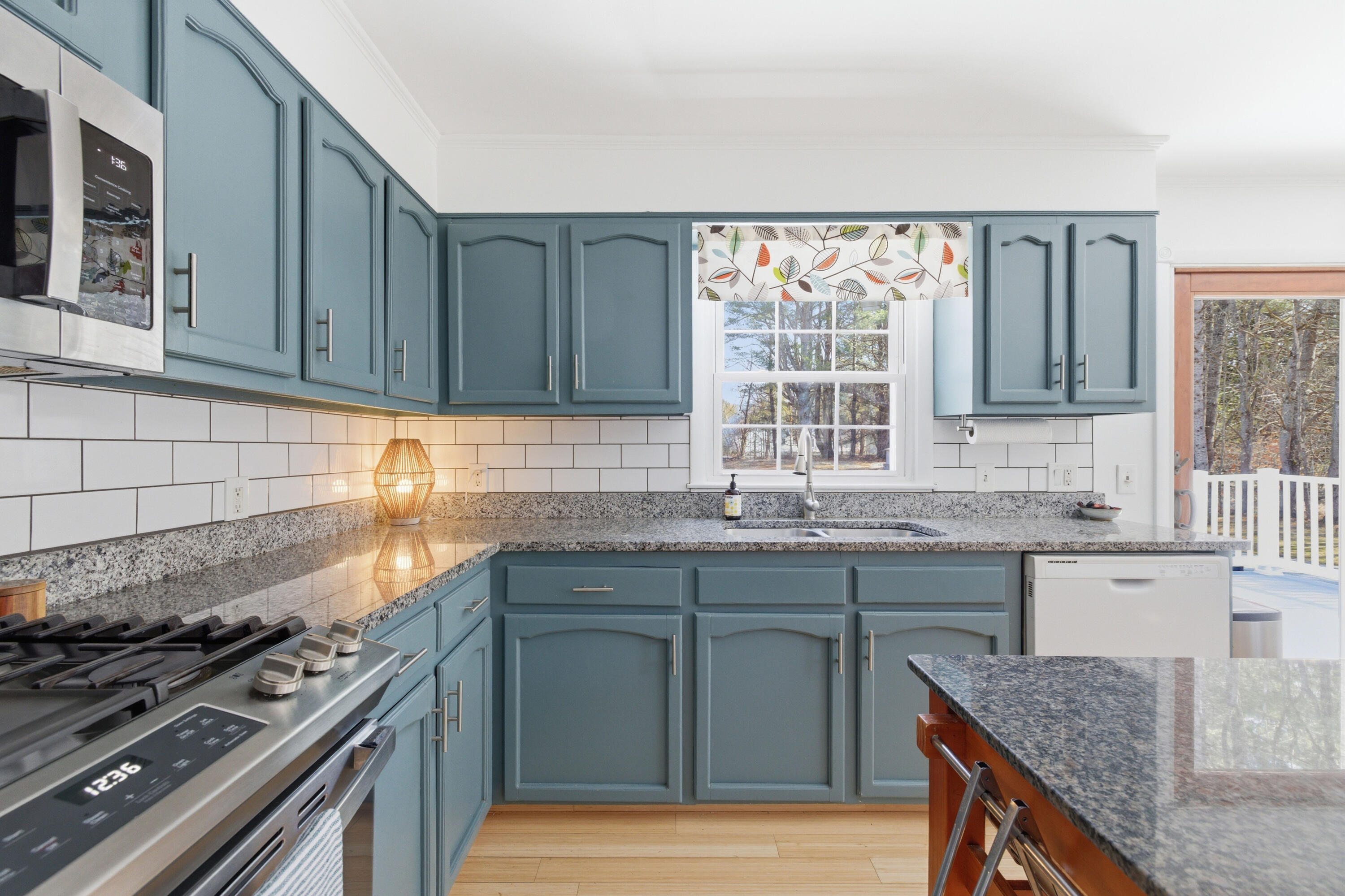 357 River Road Topsham, ME 04086 - Photo 17 of 42 3G0A3717