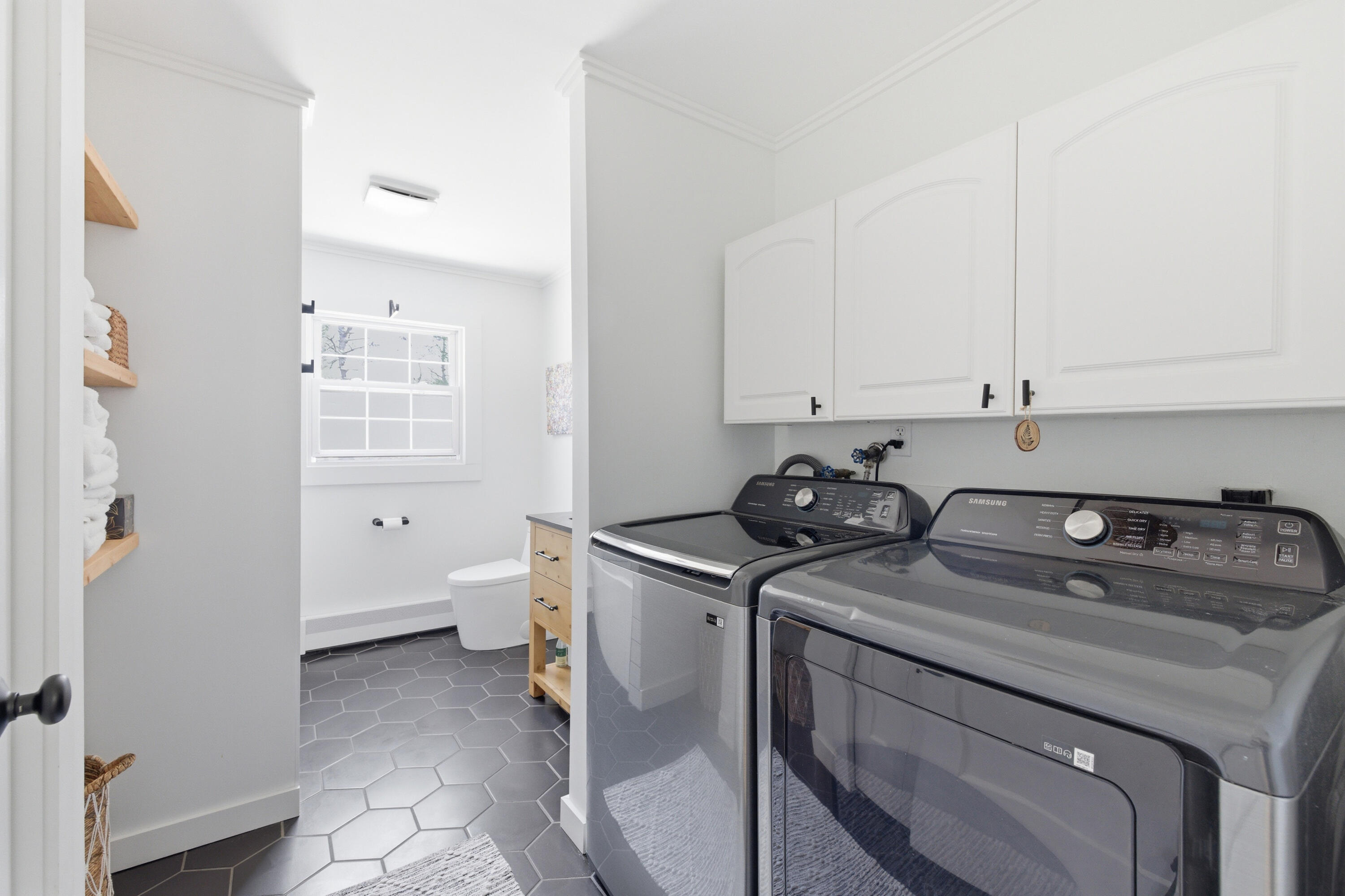 357 River Road Topsham, ME 04086 - Photo 29 of 42 3G0A3678