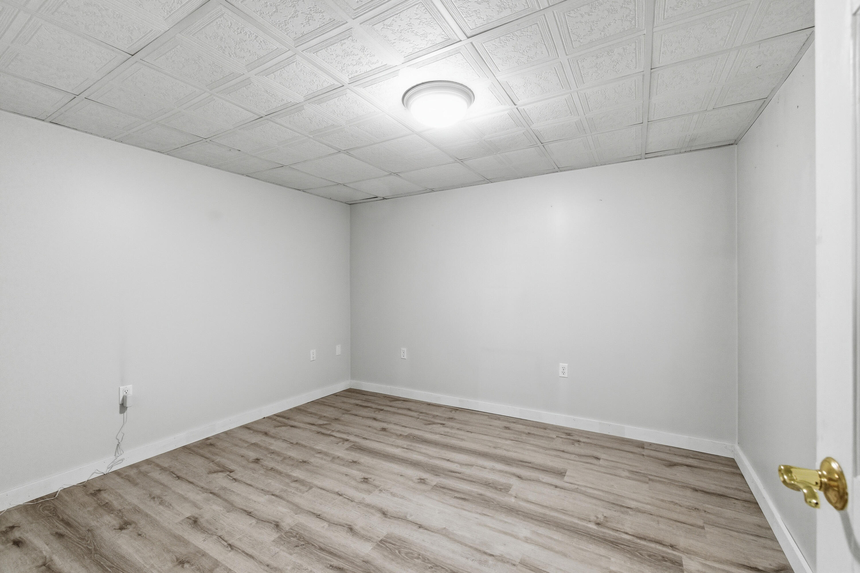 357 River Road Topsham, ME 04086 - Photo 37 of 42 3G0A3813