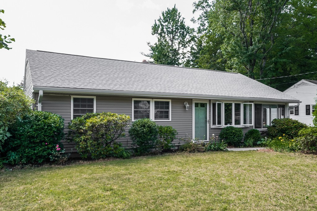 56 Old Farm Road Springfield, MA 01119 - Photo 1 of 19