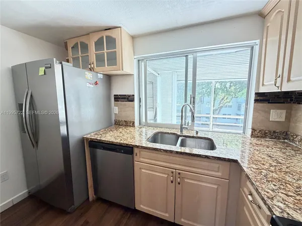 $1,600 | 9201 Lime Bay Boulevard, Unit 305, Tamarac, FL 33321