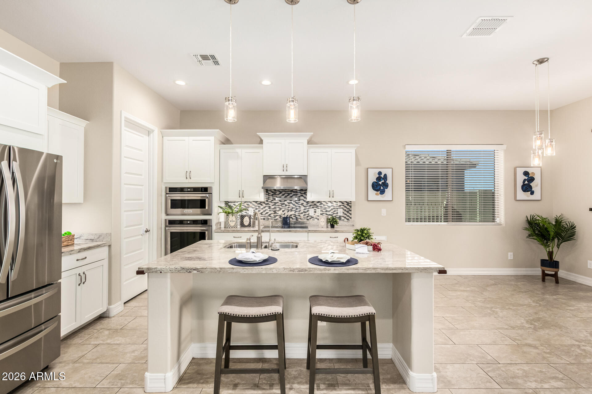 3888 East Chestnut Lane Gilbert, AZ 85298 - Photo 14 of 63 Kitchen