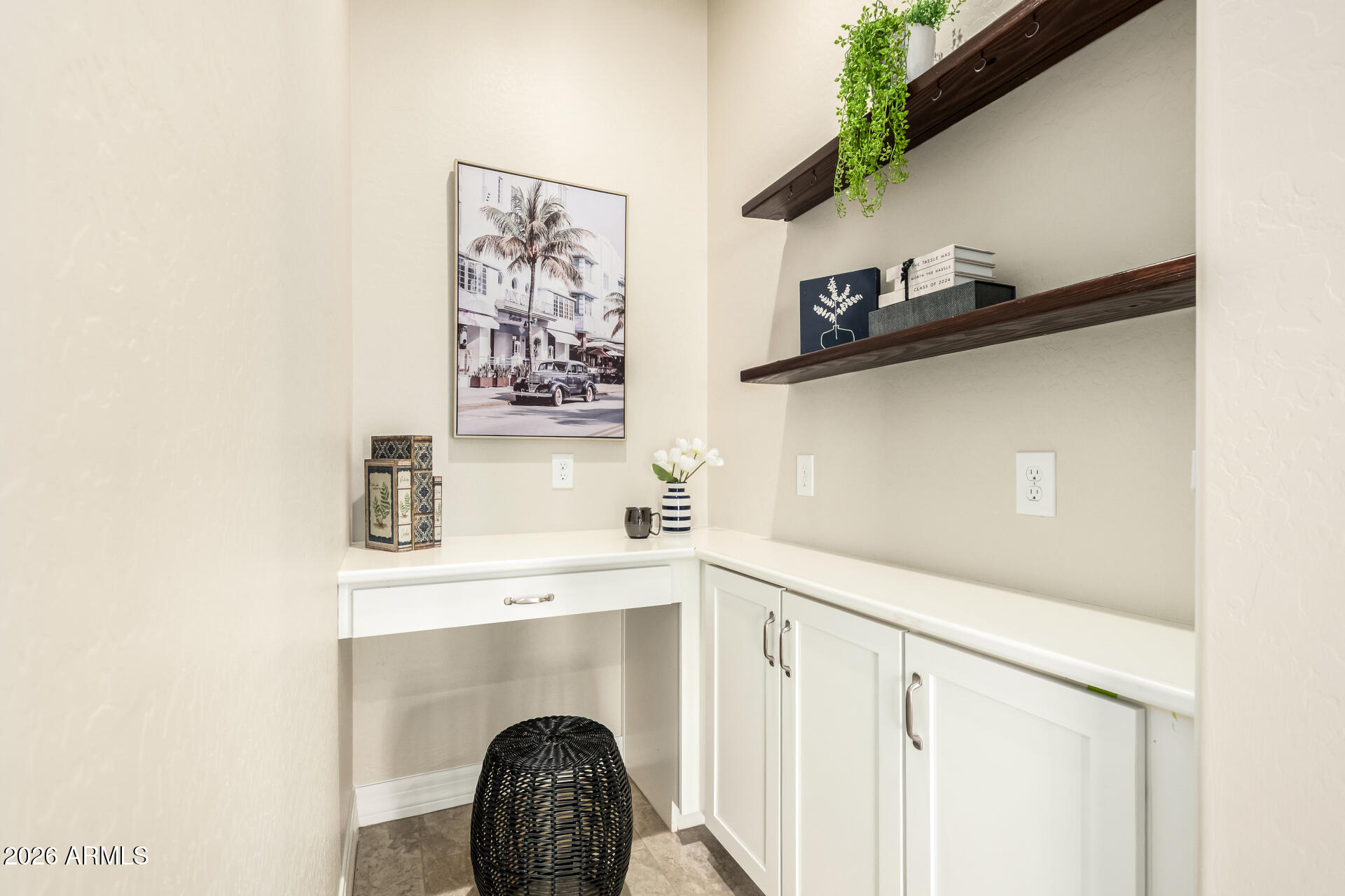 3888 East Chestnut Lane Gilbert, AZ 85298 - Photo 16 of 63 Bonus Area off Kitchen and GR