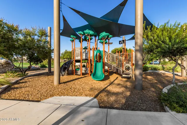 $829,000 | 3888 East Chestnut Lane, Gilbert, AZ 85298