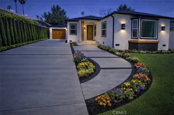 $1,799,910 | 2995 East Del Mar Boulevard, Pasadena, CA 91107