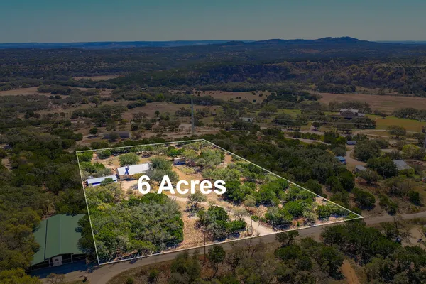 $583,350 | 1129 Lonesome Loop, Blanco, TX 78606