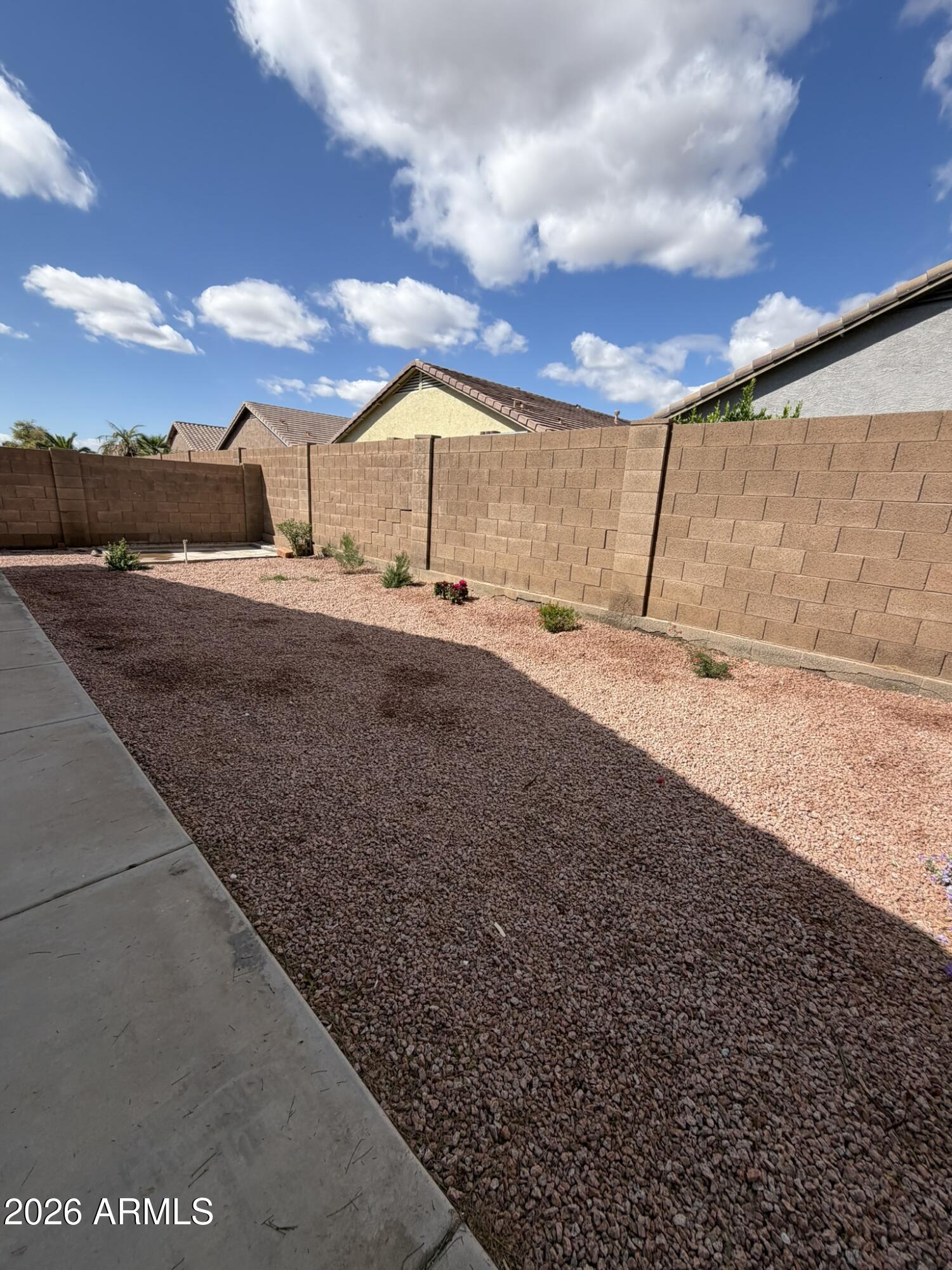 352 West Gascon Road San Tan Valley, AZ 85143 - Photo 14 of 16 IMG_0156