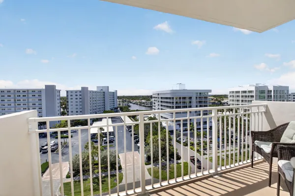 $549,000 | 3215 South Ocean Boulevard, Unit 702, Highland Beach, FL 33487