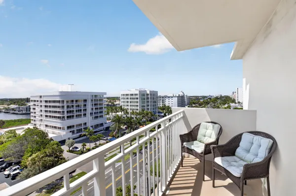 $549,000 | 3215 South Ocean Boulevard, Unit 702, Highland Beach, FL 33487