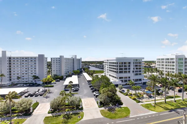 $549,000 | 3215 South Ocean Boulevard, Unit 702, Highland Beach, FL 33487