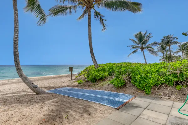 $549,000 | 3215 South Ocean Boulevard, Unit 702, Highland Beach, FL 33487