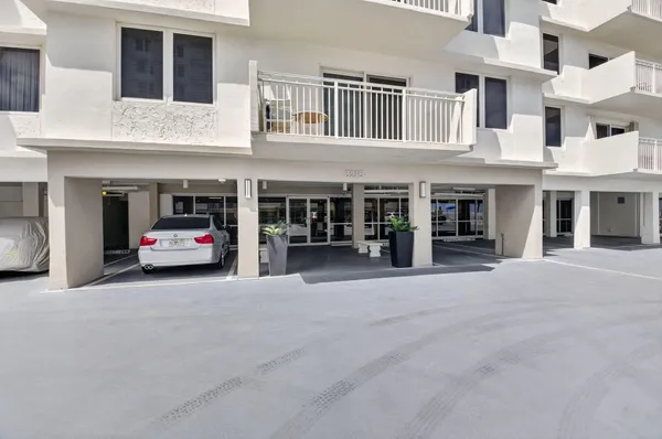 $549,000 | 3215 South Ocean Boulevard, Unit 702, Highland Beach, FL 33487