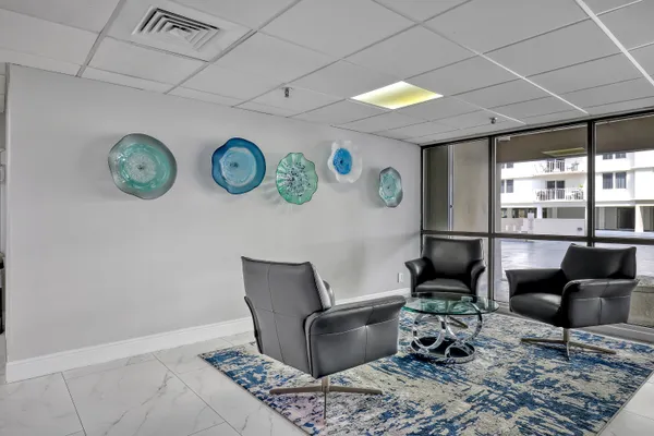 $549,000 | 3215 South Ocean Boulevard, Unit 702, Highland Beach, FL 33487