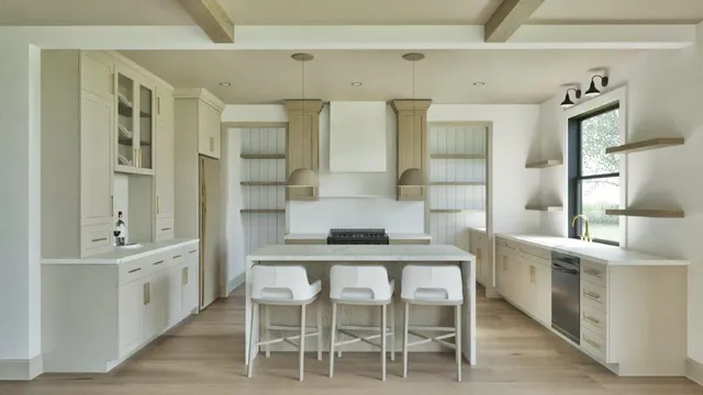 $1,199,999 | 2709 Lehman Court, Sartell, MN 56377