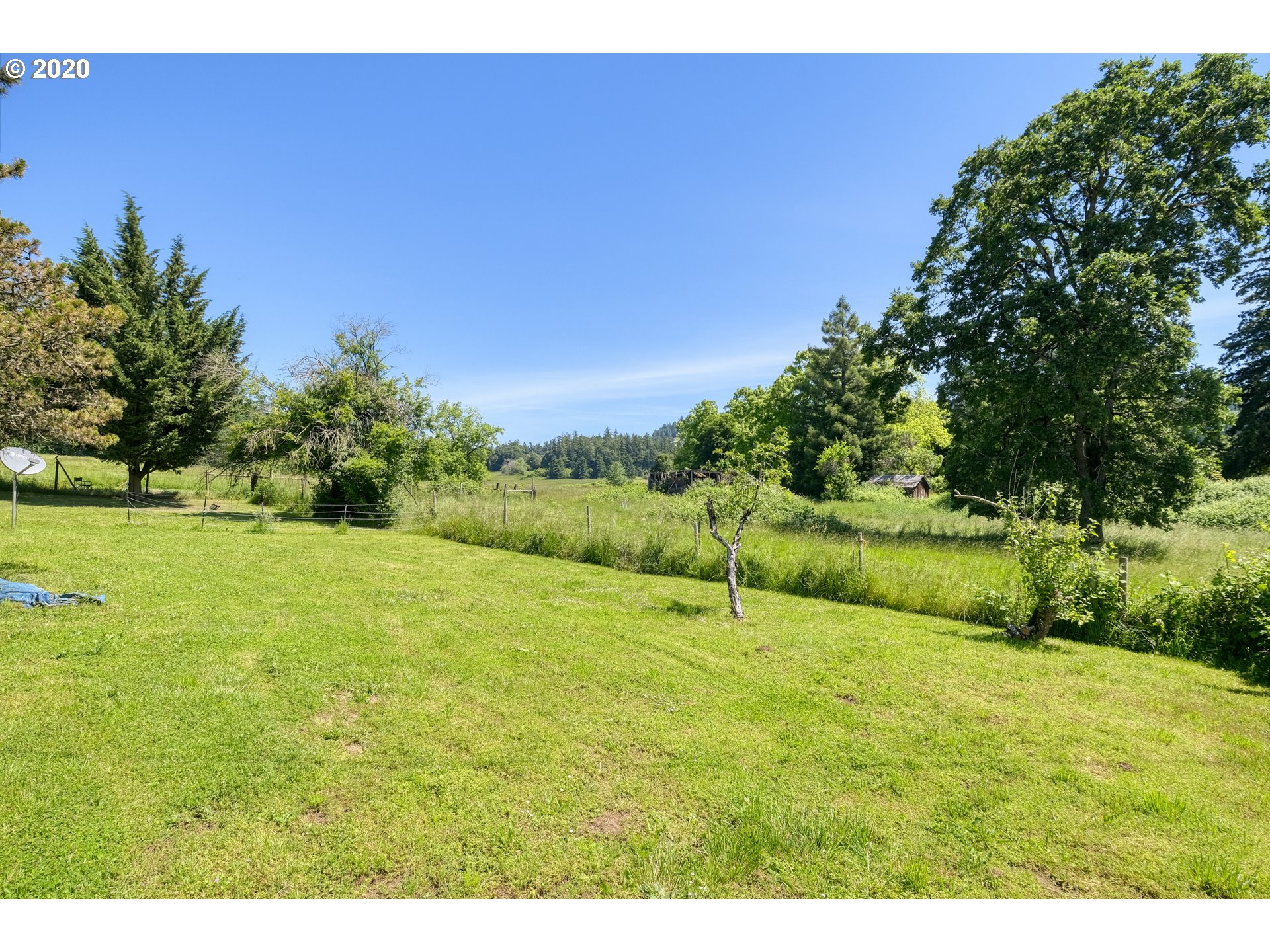 30575 Northeast Fernwood Road Newberg, OR 97132 - Photo 13 of 20 a view of an outdoor space and a yard