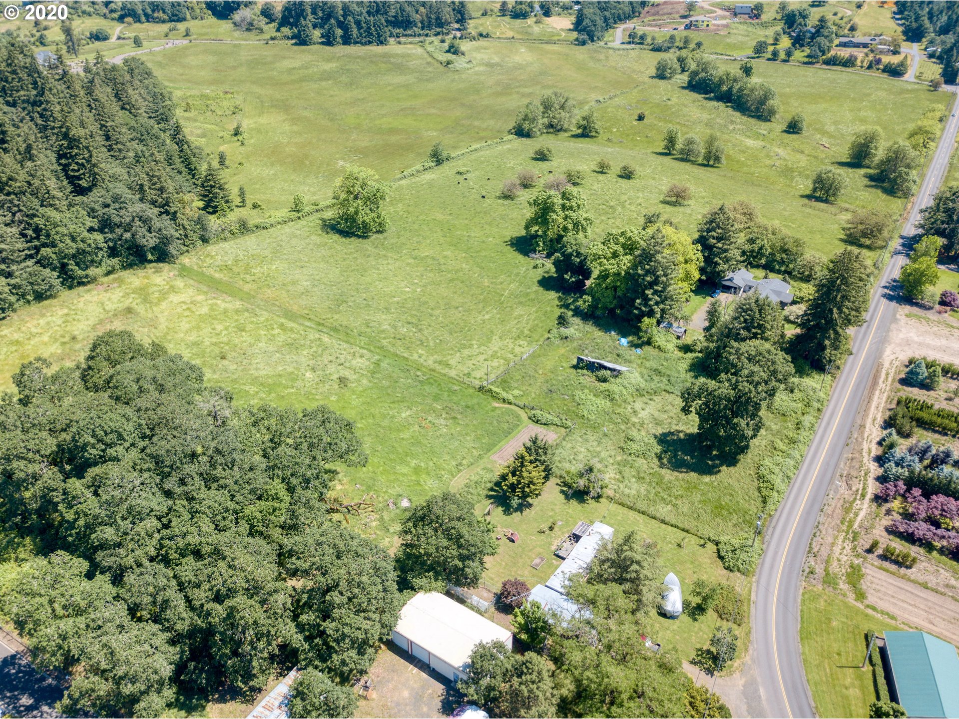 30575 Northeast Fernwood Road Newberg, OR 97132 - Photo 19 of 20 an aerial view of a residential houses with yard