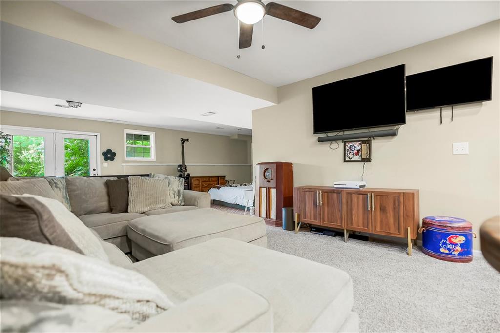 27750 Normandy Road Louisburg, KS 66053 - Photo 26 of 52 Gallery Image 26