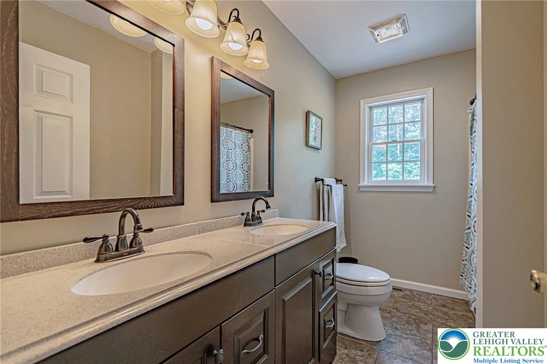2639 Bellview Road Schnecksville, PA 18078 - Photo 34 of 71 Gallery Image 34