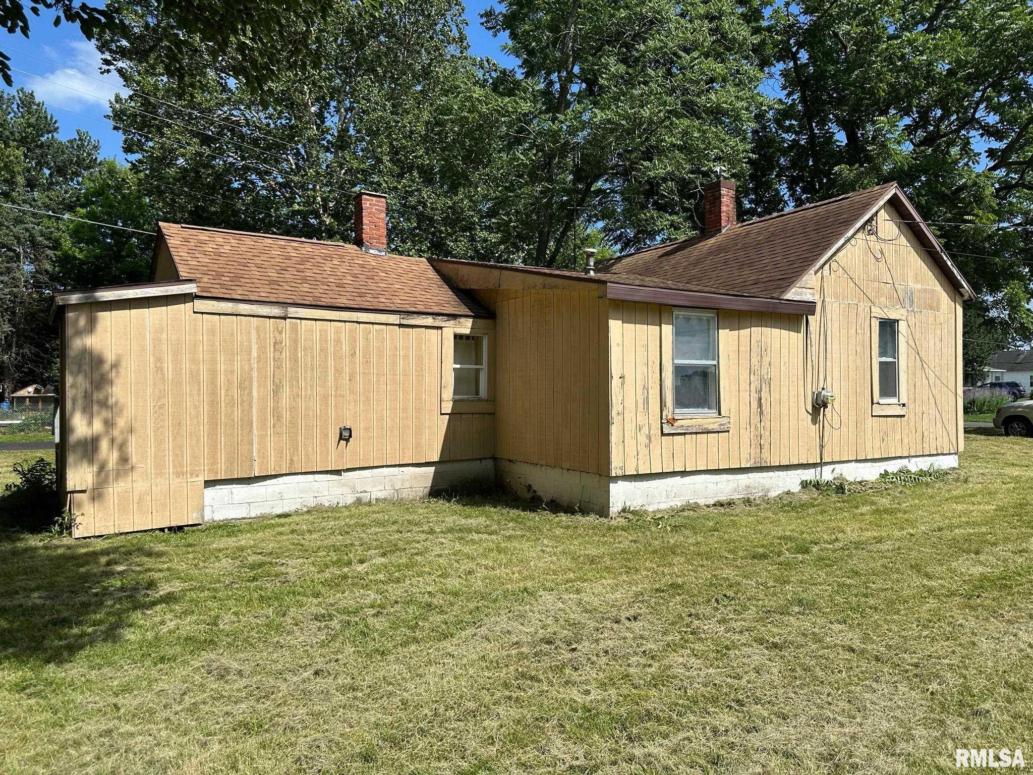 423-431 East Prairie Street Virden, IL 62690 - Photo 14 of 24