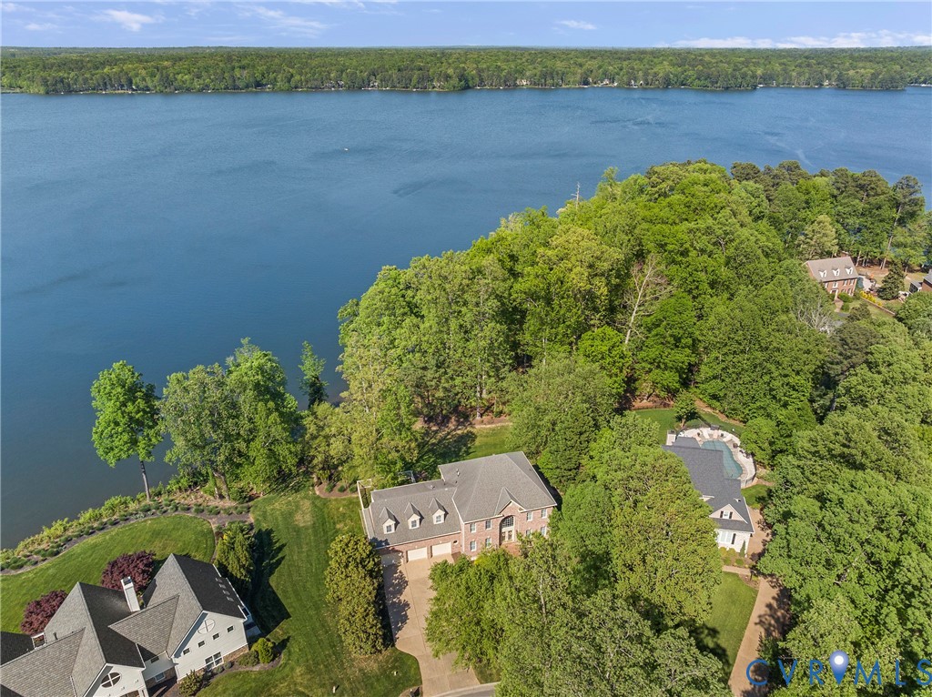5213 Clipper Cove Road Midlothian, VA 23112 - Photo 3 of 73 Aerial view showcasing the property's location by