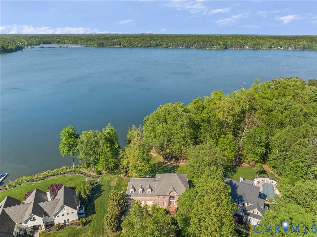 5213 Clipper Cove Road Midlothian, VA 23112 - Photo 67 of 73 Aerial view of the property, featuring a vast lake