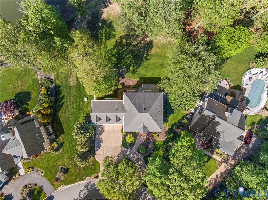 5213 Clipper Cove Road Midlothian, VA 23112 - Photo 69 of 73 Aerial view showcasing the property's expansive, v