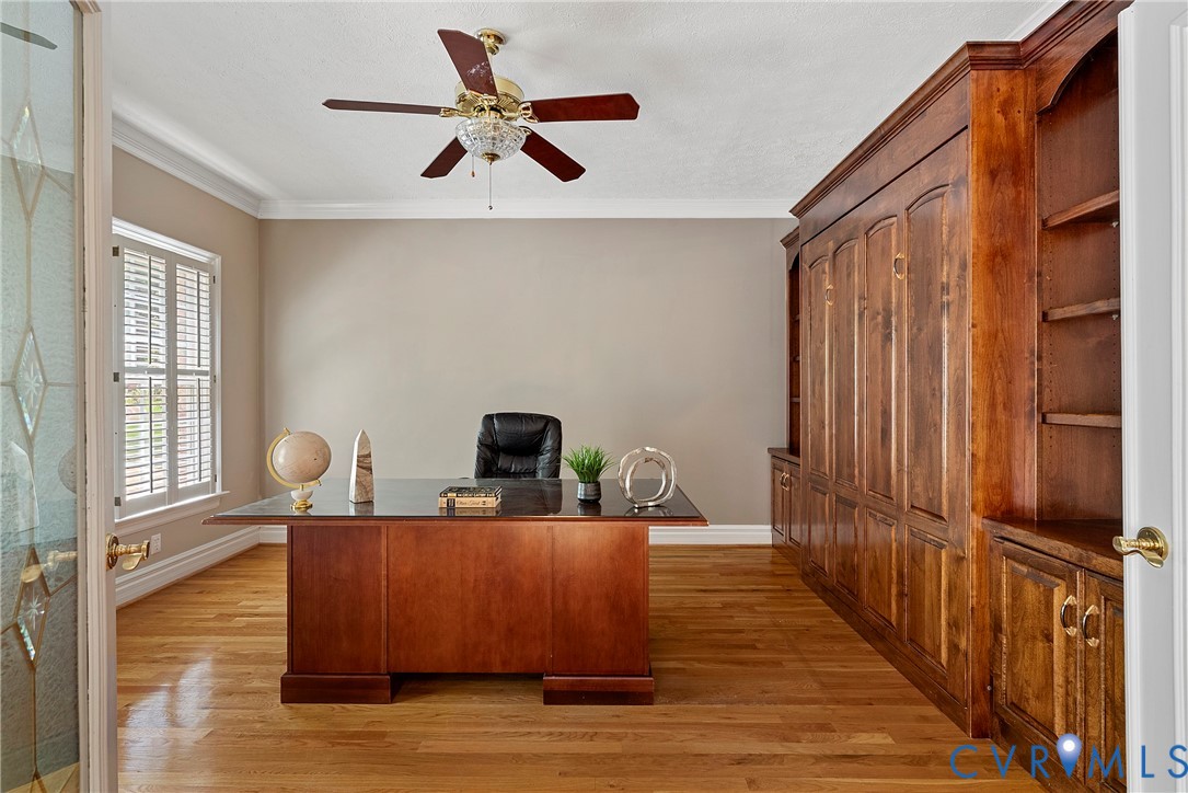 5213 Clipper Cove Road Midlothian, VA 23112 - Photo 8 of 73 This versatile room features hardwood floors, a la