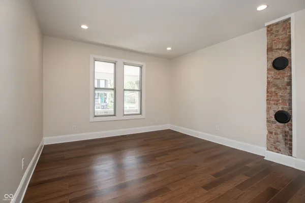 $2,200 | 405 Keystone Avenue, Unit 405, Indianapolis, IN 46201