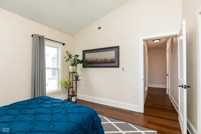 $2,200 | 405 Keystone Avenue, Unit 405, Indianapolis, IN 46201