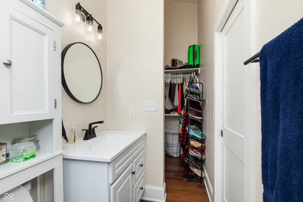 $2,200 | 405 Keystone Avenue, Unit 405, Indianapolis, IN 46201