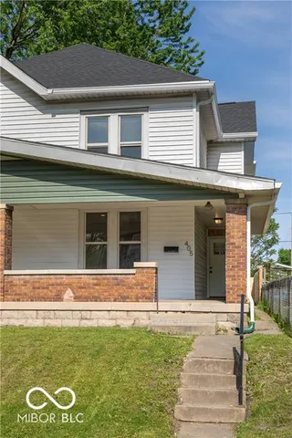 $2,200 | 405 Keystone Avenue, Unit 405, Indianapolis, IN 46201
