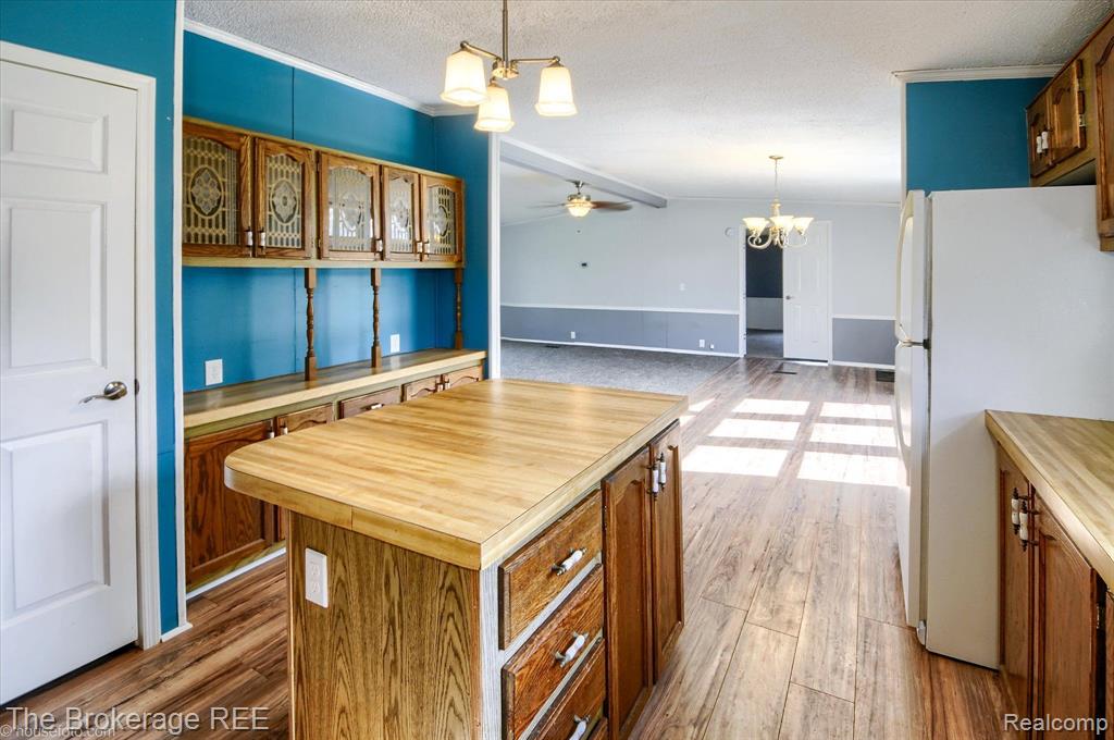 13263 Linden Road Linden, MI 48451 - Photo 18 of 37 Gallery Image 18