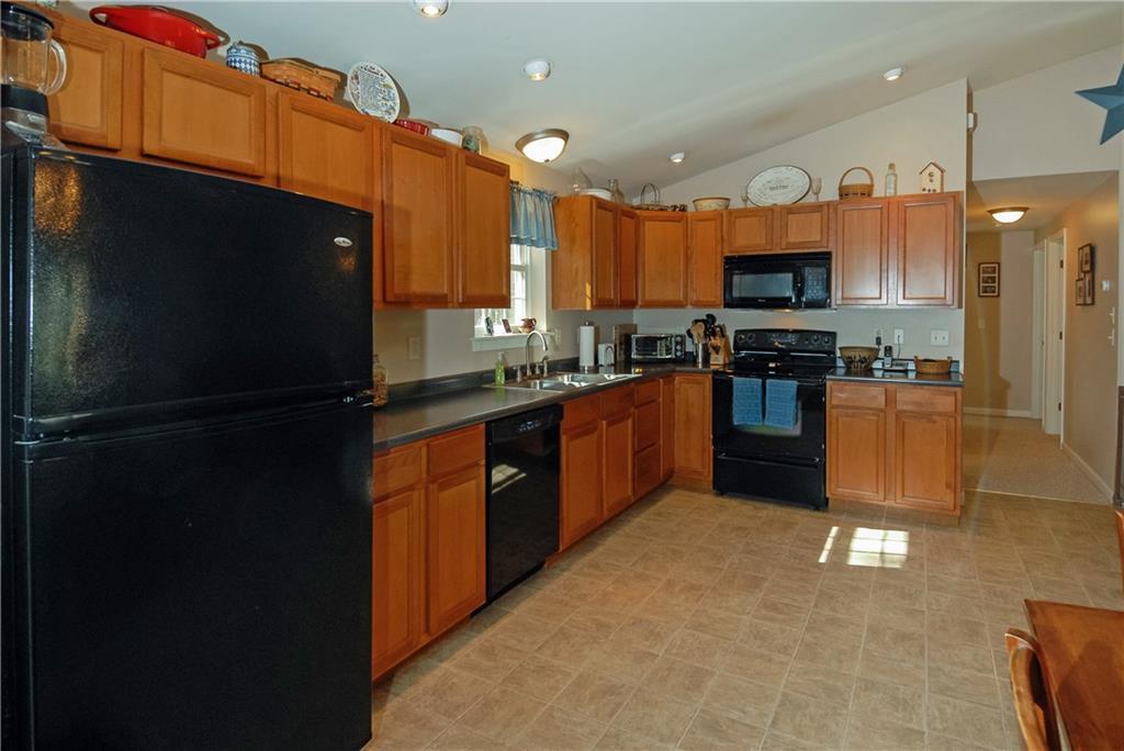 94 Linscott Road North Berwick, ME 03906 - Photo 17 of 19 Photo
