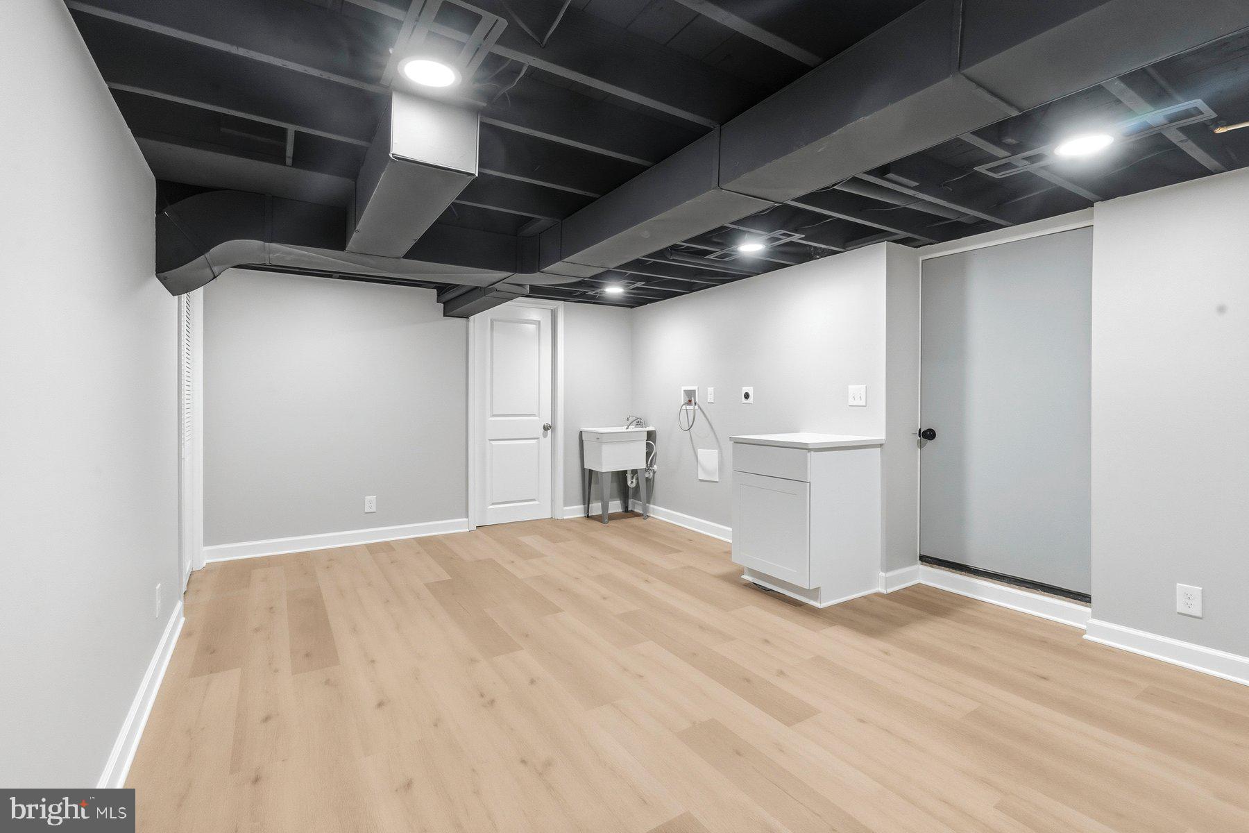 642 Andrews Road Aberdeen, MD 21001 - Photo 23 of 36 Laundry Room
