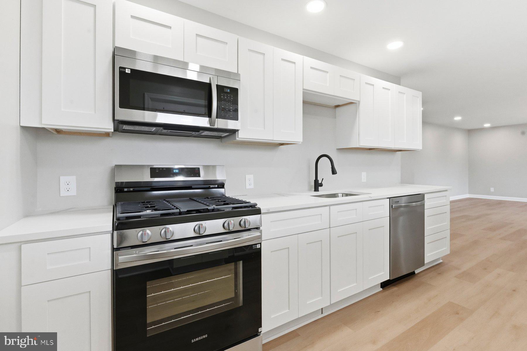 642 Andrews Road Aberdeen, MD 21001 - Photo 8 of 36 Kitchen