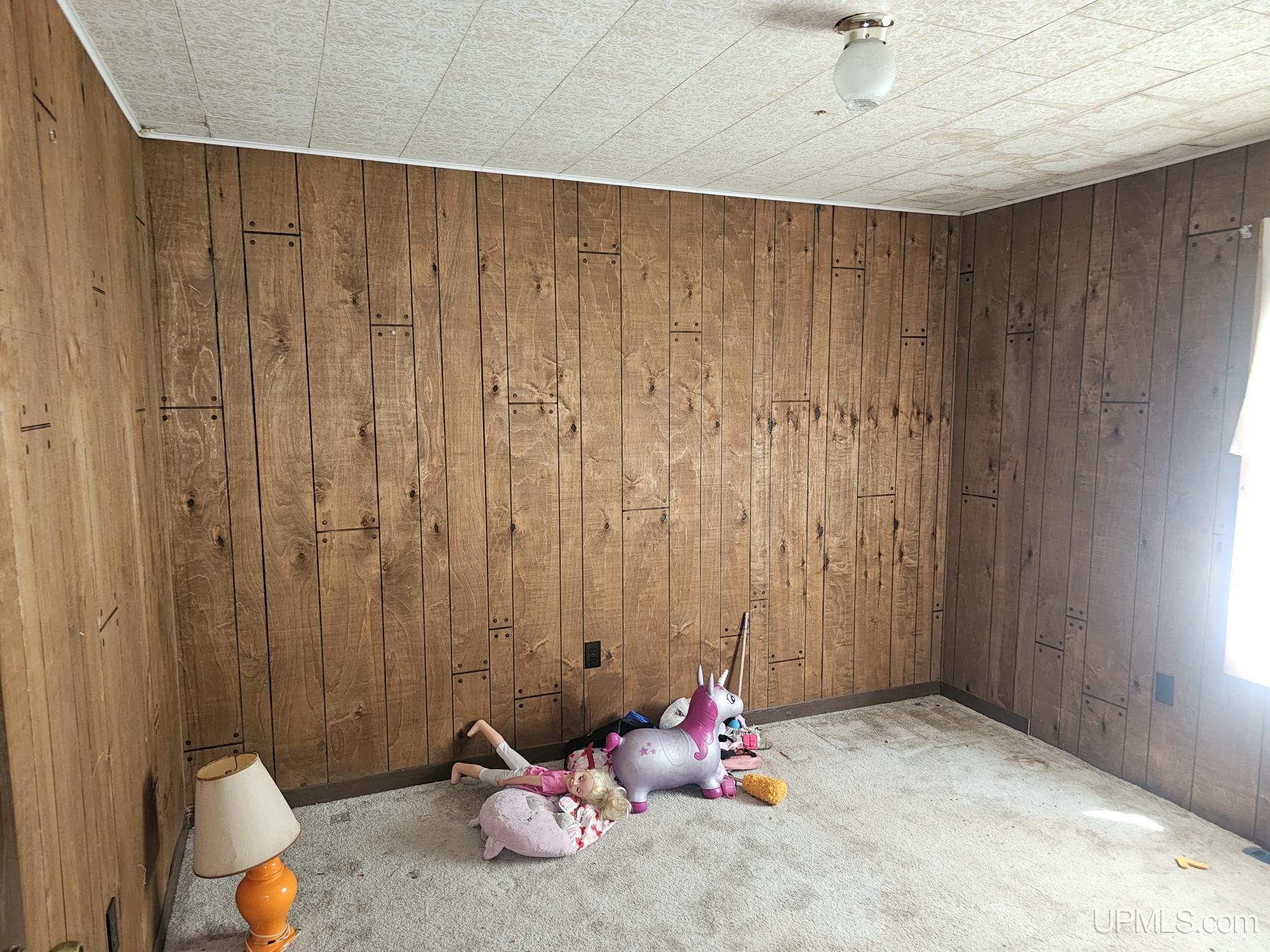 1806W Barker Road Gulliver, MI 49840 - Photo 15 of 22 Gallery Image 15