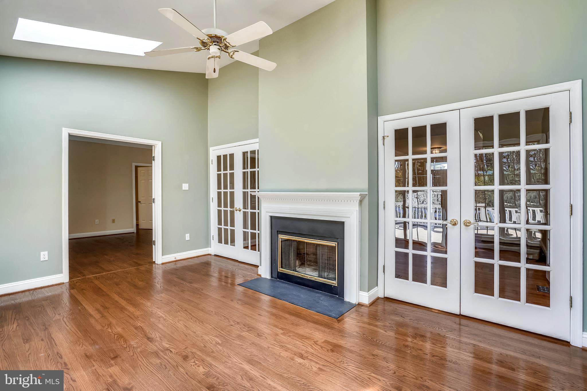 11862 Simpson Road Clarksville, MD 21029 - Photo 16 of 58 Sunroom w/FB & French doors to LR & Primary BR