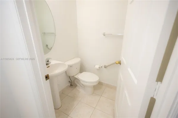 $2,949 | 719 Northwest 208th Way, Unit 719, Pembroke Pines, FL 33029