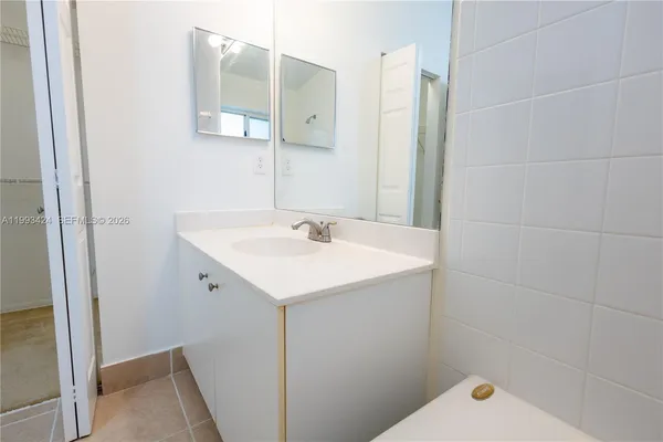 $2,949 | 719 Northwest 208th Way, Unit 719, Pembroke Pines, FL 33029