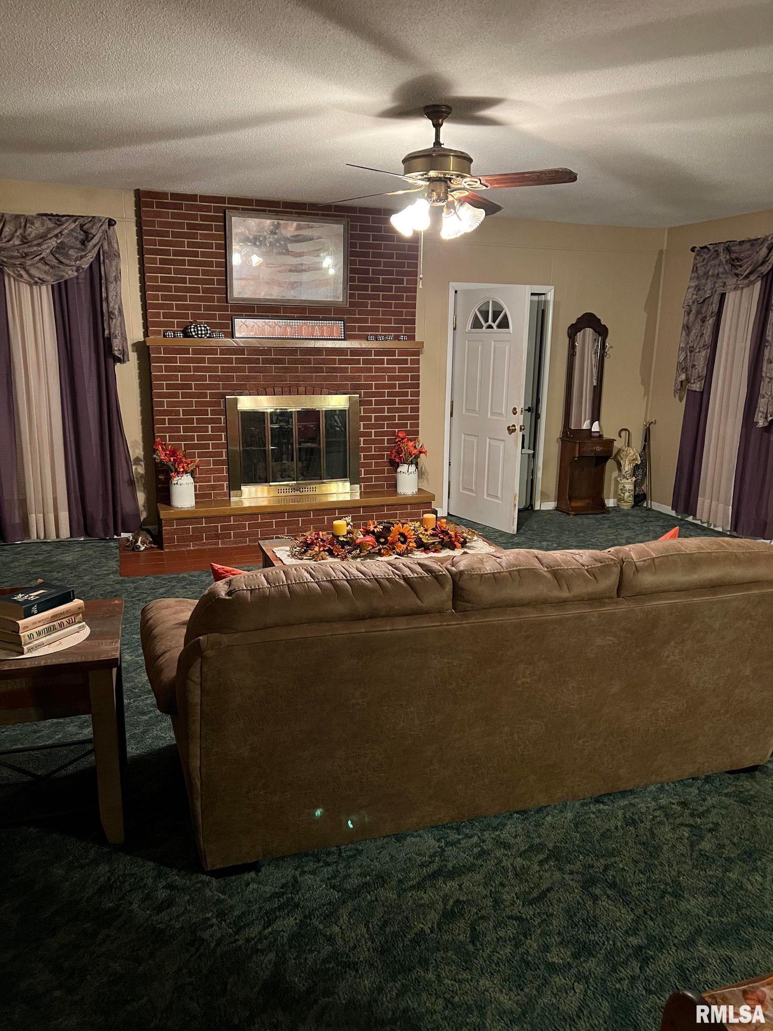 236 Carbon Lake Road Murphysboro, IL 62966 - Photo 5 of 24 Gallery Image 5