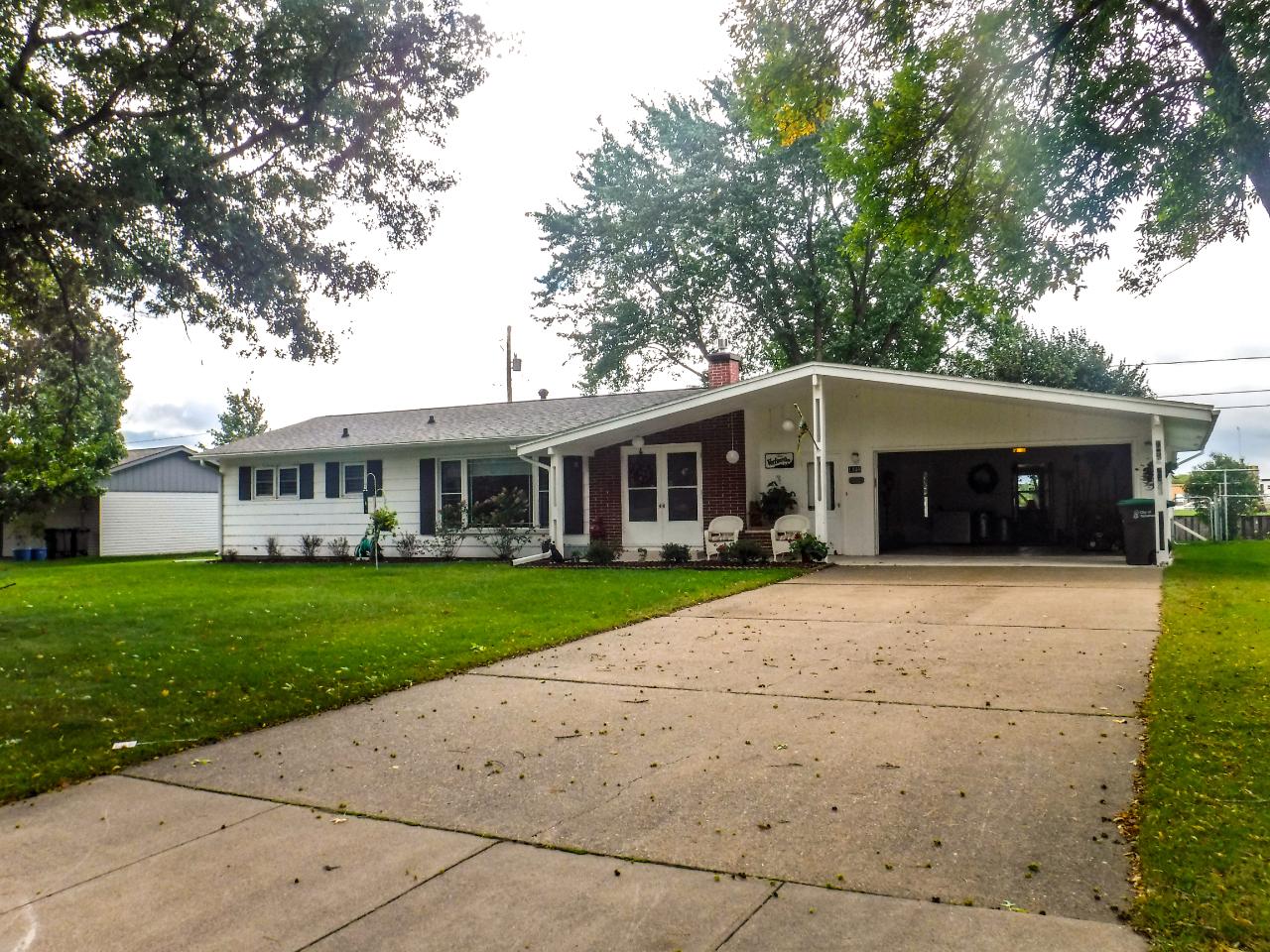 1408 East King Road Tomahawk, WI 54487 - Photo 1 of 25 Gallery Image 1