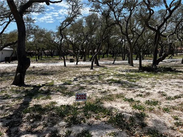 $74,925 | 2202 Royal Oaks, Fulton, TX 78358