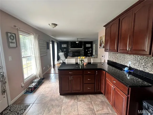 $399,900 | 245 Summers Trace, Belleville, IL 62220